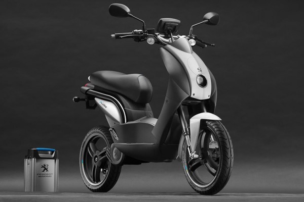 4ª generación y ahora eléctrico: Peugeot reedita su icónico scooter Ludix